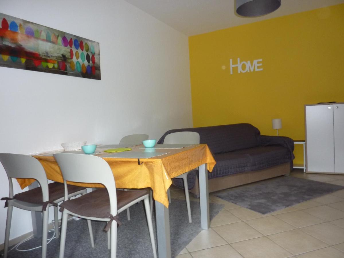 Ferienwohnung Gallo Mit Ueberdachter Terrasse Parkplatz 100 Mtr Z Strand Cannobio Dış mekan fotoğraf